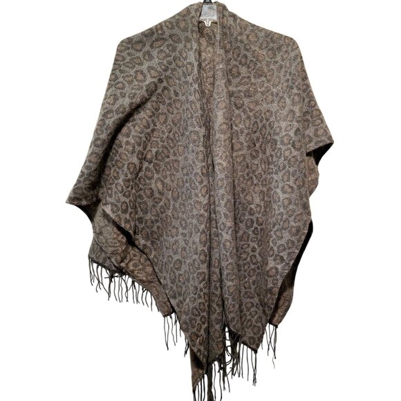 Woolrich Womens One Size Animal Print Shawl Wrap Poncho With Fringe Hem Polyeste - Picture 1 of 7